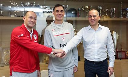 Ολυμπιακός: Οι μέρες αντίφασης και το πρέπει της (ανα)γέννησης