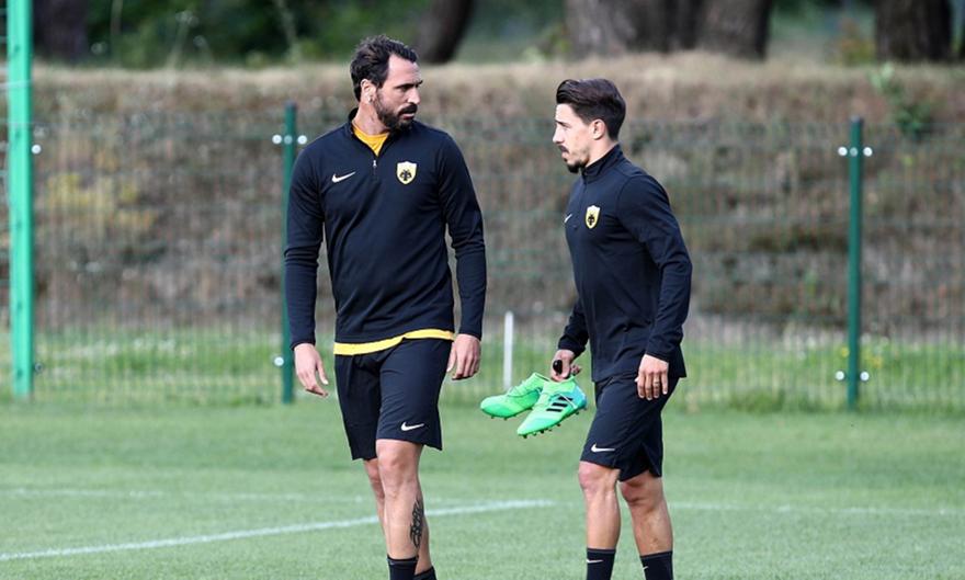 Αποθέωσε τον Σιμόες στα… ελληνικά ο Αλμέιδα (pic)