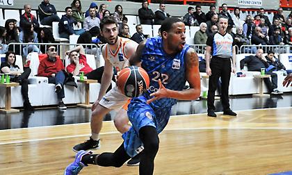 Έκλεισε Λοβ ο Κολοσσός!