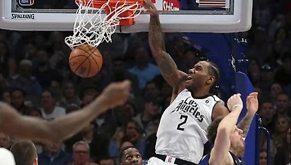 Τάπα και κάρφωμα στην ίδια φάση από Λέοναρντ στο Top 5 (video)