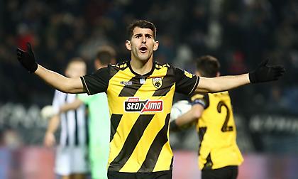 Πολύ περίεργη η στάση της Γουλβς για Ολιβέιρα