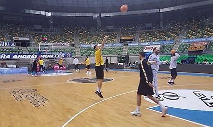 Με Ζήση στη δωδεκάδα της η ΑΕΚ