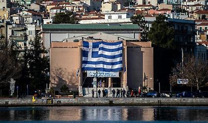 Γερμανικός Τύπος: Προσφυγικό χάος στα ελληνικά νησιά