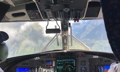 Εκεί που σταματάει ο χρόνος: Προσγείωση στο πιο επικίνδυνο αεροδρόμιο του κόσμου (video)