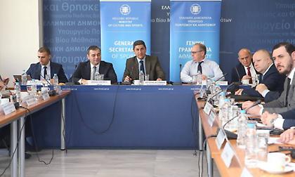 VAR: 950 ευρώ + ΦΠΑ ανά αγώνα θα στοιχίσει η γραμμή του οφσάιντ!