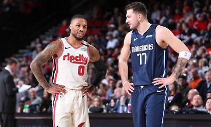 Ξανά είχε κέφια ο Λίλαρντ - Τη νίκη οι Μάβερικς