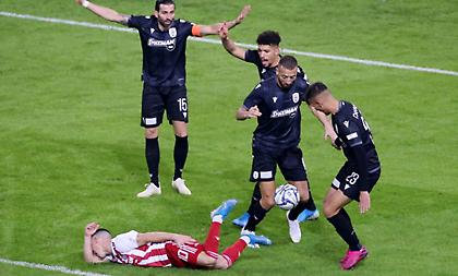 Με τις ευλογίες UEFA-FIFA αλλοιώνεται συνεχώς από τη διαιτησία η βαθμολογία εις βάρος του Ολυμπιακού