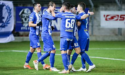 Τριάρα τα Χανιά στο ντέρμπι