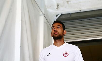 «Κλεισμένος» ο Χασάν, από… Δευτέρα για εξτρέμ ο Ολυμπιακός