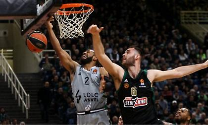 Παπαγιάννης: Κατέβασε τους… γενικούς και έκανε ρεκόρ καριέρας (videos)