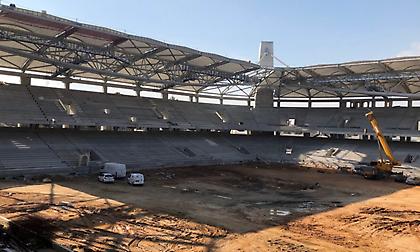 «Φτιάχνει» τον κόσμο της με τη νέα Σκεπαστή ΑΕΚ (pic)