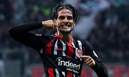 Παραμένει στην Φρανκφούρτη μέχρι το 2023 ο Πασιένσια