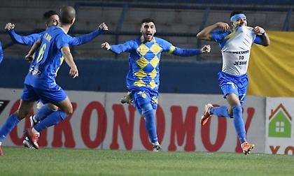 LIVE: Παναιτωλικός-Άρης 2-0