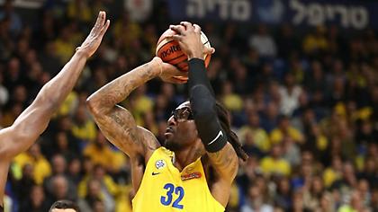 Άνετη νίκη Μακάμπι με ντεμπούτο Αμάρε στο ντέρμπι του Τελ Αβίβ