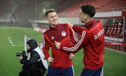 Νικολακόπουλος: «Τελικά ο Κούτρης φεύγει πριν από τον Τσιμίκα»!