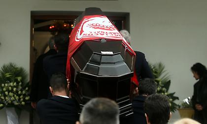 Αποχαιρέτησε τον Αντώνη Νταή ο Ολυμπιακός (pics)