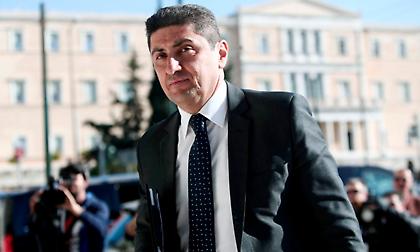 Αυγενάκης: «Δεν γίνεται να επιβάλλεται υποβιβασμός σε ιστορικές ομάδες χωρίς απόλυτη τεκμηρίωση»