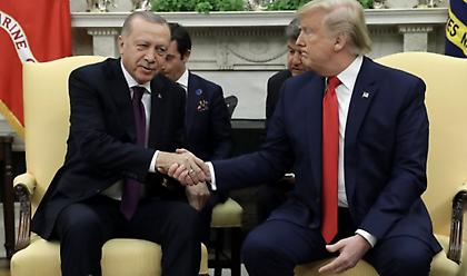 Τηλεφωνική επικοινωνία Τραμπ-Ερντογάν για Λιβύη και Συρία