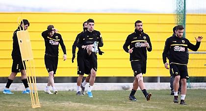 Με απουσίες η προπόνηση της ΑΕΚ