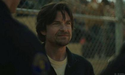 Τα έχει όλα: Η νέα σειρά που βάζει υποψηφιότητα για κορυφαία της χρονιάς (video)