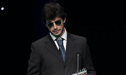 Με γυαλιά ηλίου στα βραβεία  ΠΣΑΠ ο Φεράντο