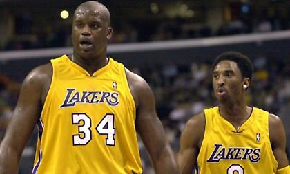 Ο Σακίλ σιώπησε τον κόσμο και έδωσε το σύνθημα να φωνάξουν για τον Κόμπι! (video)