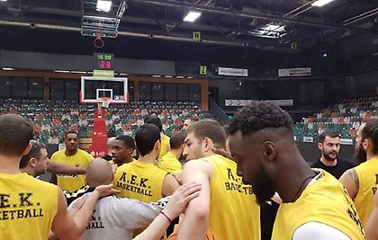 LIVE: Ράστα Φέχτα-ΑΕΚ (4η Περίοδος)