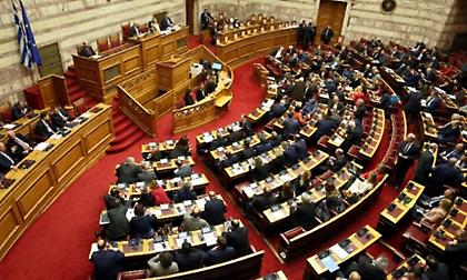 Ψηφίστηκε η τροπολογία για κατάργηση της ποινής του υποβιβασμού