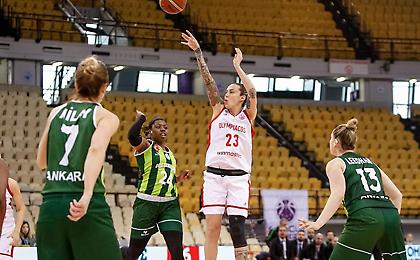 Κατέρρευσε στην τέταρτη περίοδο και αποκλείστηκε ο Ολυμπιακός