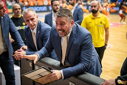 Παπαθεοδώρου στον ΣΠΟΡ FM: «Σημαντική η πρόκριση, ανοιχτό αν θα πάρουμε παίκτη»