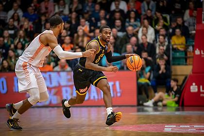 Τα highlights της νίκης της ΑΕΚ επί της Ράστα Φέχτα