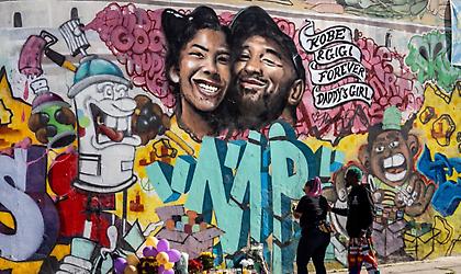 Συγκινητικό γκράφιτι στο LA για Κόμπι και Τζίτζι Μπράιαντ (pic)