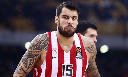 Ενοχλήσεις στα πλευρά, αλλά παίζει κανονικά με Μπασκόνια ο Πρίντεζης