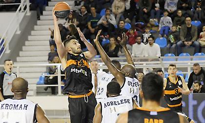 Κασελάκης: «Μας άφησε μεγάλη κληρονομιά ο Κόμπι»