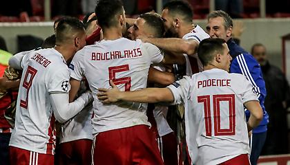 «Την πέφτει στους διαιτητές ο Καφού - Γι' αυτό τον έδωσαν στον Ολυμπιακό»