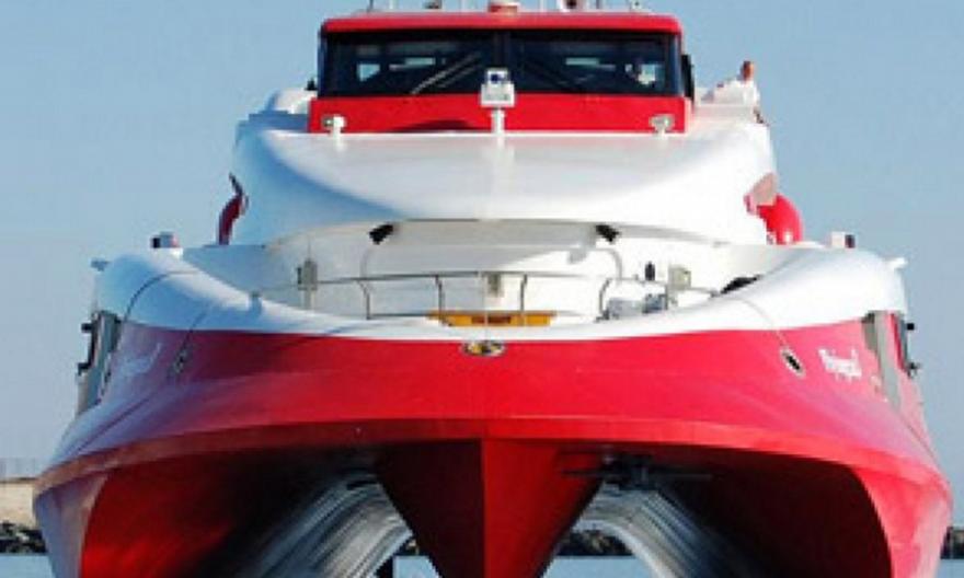 Αίγινα: Μηχανική βλάβη σε πλοίο με 67 επιβάτες 