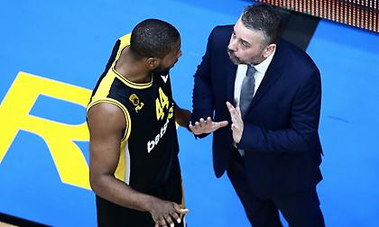 Πετρίδης: «Ψάχνει παίκτη με διαφορετικά χαρακτηριστικά η ΑΕΚ»