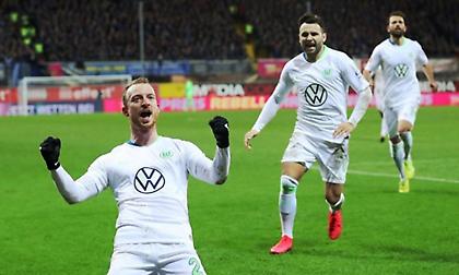 Βύθισαν κι άλλο την Πάντερμπορν οι «Λύκοι»