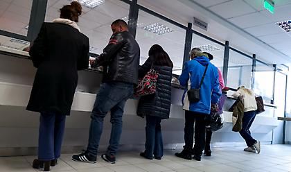 Ποιους τραπεζικούς λογαριασμούς θα ελέγξει φέτος η Εφορία