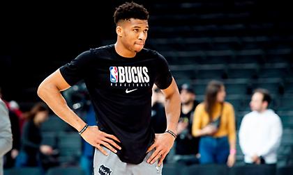 Γιάννης: «Θα μιλήσω με τον Πιτίνο, θα δω και το κορμί μου και θα αποφασίσω»