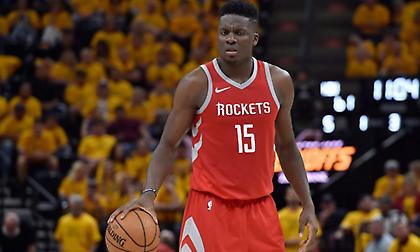 Μεγάλο trade για τους Ρόκετς: Πήραν Κόβινγκτον και έστειλαν Καπέλα στους Χοκς