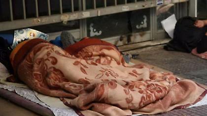 Θερμαινόμενοι χώροι στον Πειραιά για την προστασία των πολιτών