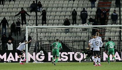 Δούκας: «Το κόμπλεξ, η ανοησία, η εμπάθεια κι ο πόνος δεν αμφισβητείται»