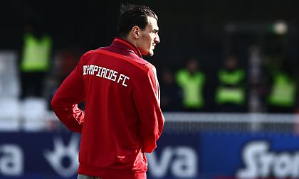 Χωρίς Λάζαρο και Μπρούνο στο Περιστέρι ο Ολυμπιακός