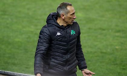 Δώνης στους παίκτες: «Μπορούμε να περάσουμε τον ΠΑΟΚ και θα το κάνουμε»