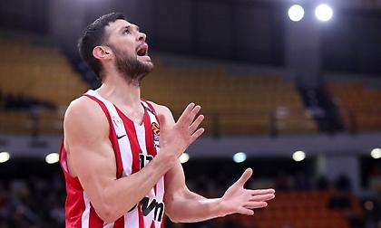 Παπανικολάου: Μεγαλειώδη εμφάνιση, ηγετική βραδιά κόντρα στην ΤΣΣΚΑ! (video)