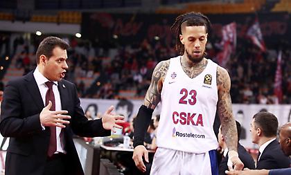 Χάκετ: «Είναι ντροπή, είμαστε αδικαιολόγητοι»