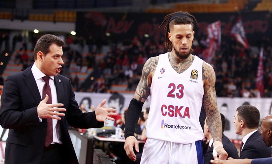 Χάκετ: «Είναι ντροπή, είμαστε αδικαιολόγητοι»