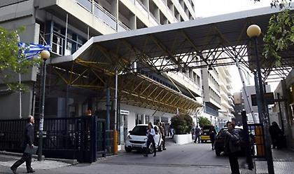 Καθησυχαστικοί οι γιατροί του Ευαγγελισμού: Εστάλη δείγμα από τον 30χρονο για εξετάσεις