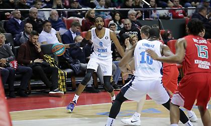 Πάτησε και τη Ζενίτ το «τρένο» της Κουμπάν